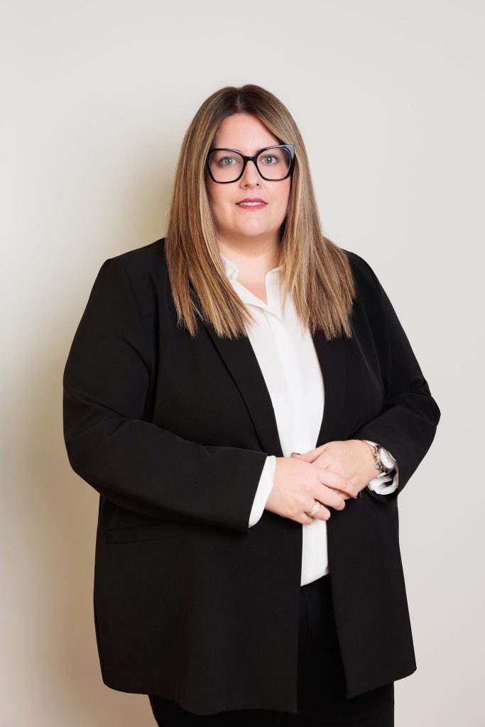 LAURA PARDINA - enarlea-finales-color-15 LAURA PARDINA - enarlea-administrativa